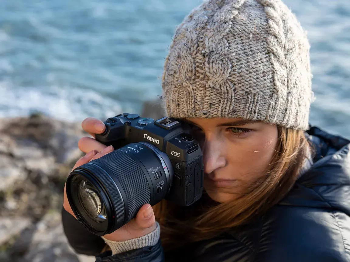 Canon RP & RF 24-105mm Lens Kit