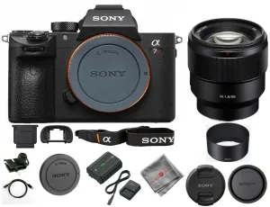Sony Alpha a7R IIIA Mirrorless Digital Camera with FE 85mm f/1.8 Lens